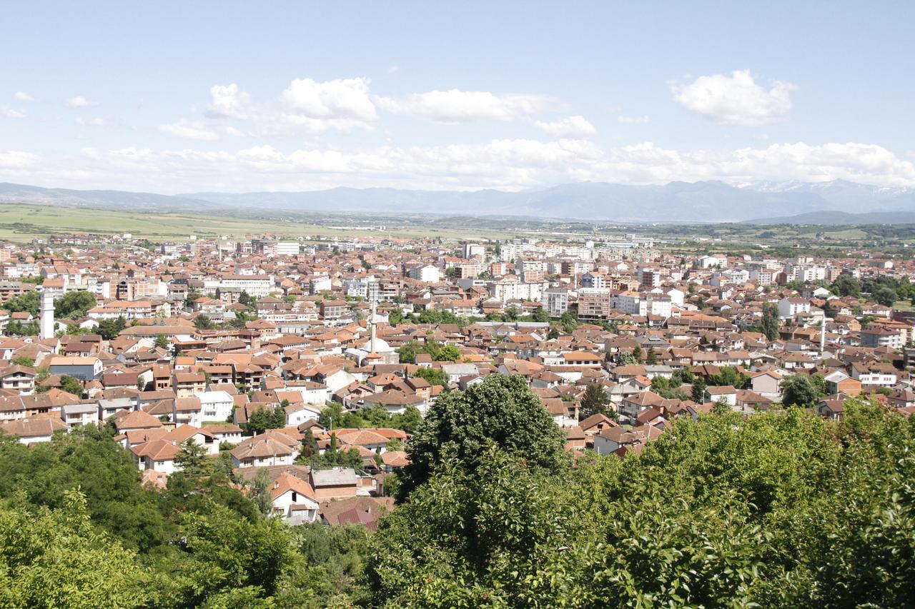 Garden Guesthouse Gjakova Kültér fotó